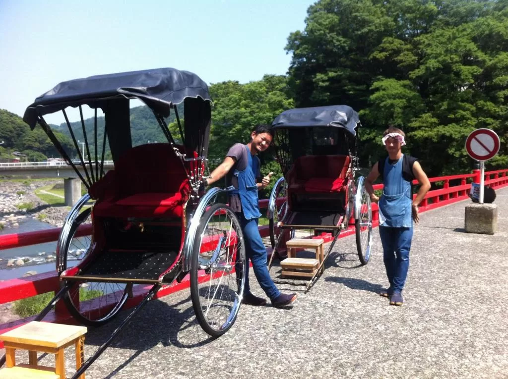 Top Places Can Ride Rickshaws in Japan